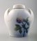 Vase Art Nouveau en Porcelaine Décorée en Fleur de Bing & Grondahl 2