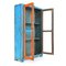 Patinierter Vitrinenschrank aus Holz in Blau & Orange 2