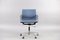 Mid-Century Model EA 117 Swivel Chair by Charles & Ray Eames for Herman Miller, Imagen 3