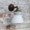 Vintage Arm Wandlampe aus weißem Opalglas, Messing & Gusseisen 6