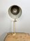 Industrielle Beige Mid-Century Tischlampe, 1960er 7