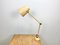Lampada da tavolo Mid-Century industriale beige, anni '60, Immagine 1