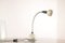 Lámpara de mesa vintage blanca con eje articulado, años 80, Imagen 8