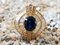 Gelbgoldener Ring mit oval geschliffenem blauem Saphirglas in 2.5 Karat und Diamanten 9