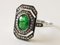 Anillo estilo Art Déco de oro con granate verde y diamantes, Imagen 1