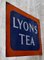 Doppelseitiges Emaille Lyons Werbeschild von Lyons Tea, 1930er 3