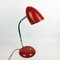 Lámpara de mesa Bauhaus de metal rojo, años 50, Imagen 5