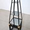Pyramidenförmiges Regal aus lackiertem Eisen & Glas, 1960er 5