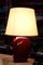 Lámpara de mesa italiana en burdeos de baquelita, años 70, Imagen 6