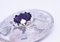 Spilla rotonda in argento 830 ed alta roccia sintetica viola, Immagine 3