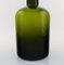 Große Vase aus grünem Kunstglas mit blauer Kugel von Otto Brauer für Holmegaard, 1960er 3