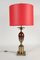 Lampada da tavolo Mid-Century moderna rossa in ottone e resina, anni '60, Immagine 3