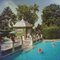 Imprimé Encadré de Piscine C Blanc par Slim Aarons 1