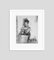 Impresión autosoportada Elizabeth Taylor de pigmentos enmarcada en blanco de Bettmann, Imagen 1