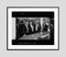 Impresión de la franela New Year At Romanoff's de fibra de plata enmarcada en negro de Slim Aarons, Imagen 2