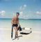 O'brian's Catch Oversize C Print Encadré en Blanc par Slim Aarons 1