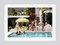 Impresión Poolside Party Oversize C con marco blanco de Slim Aarons, Imagen 2