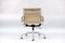 Silla giratoria modelo EA 117 Mid-Century de Charles & Ray Eames para Vitra, Imagen 11