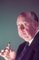 Alfred Hitchcock con in mano un sigaro incorniciato in nero di Baron, Immagine 2
