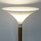 Moderne Stehlampe mit geflochtenem Rattanrahmen und weißem Hexenhut Schirm, 1970er 6