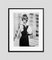 Affiche Audrey Hepburn Lunch On Fifth Avenue en Résine d'Argent Encadrée en Noir par Keystone 2