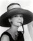 Impresión de Audrey Hepburn Archival Pigment enmarcada en negro, Imagen 1