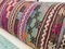 Fodera per cuscino Kilim viola in lana ricamata a righe di Zencef Contemporary, Immagine 8