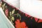 Cojín Kilim extralargo floral negro y rojo de Zencef Contemporary, Imagen 7