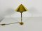 Lámpara de mesa alemana de latón macizo, años 60, Imagen 2
