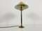 Lámpara de mesa alemana de latón macizo, años 60, Imagen 3