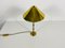 Lámpara de mesa alemana de latón macizo, años 60, Imagen 6