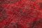 Alfombra de pasillo Mid-Oriental tupida en rojo sobreteñida a mano, Imagen 5