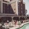 Slim Aarons, Colony Hotel Oversize C Imprimé Encadré en Noir 2