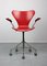 Sedia girevole modello 3217 rossa di Arne Jacobsen per Fritz Hansen, Immagine 16