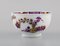 Antike Meissen Teetasse aus handbemaltem Porzellan mit violetten Blüten 3