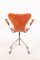 Sedia da scrivania modello 3117 in pelle patinata di Arne Jacobsen per Fritz Hansen, anni '60, Immagine 6
