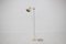 Lámpara de pie Mid-Century de Napako, años 70, Imagen 2