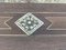 Spanischer Beistelltisch mit Intarsieplatte und geschnitzten Beinen aus geschnitztem Holz, 19. Jh 10