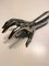 Applique modernista a forma di mano in acciaio cromato di Maison Arlus nello stile di Alberto Giacometti, anni '60, Immagine 4