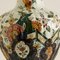Große Polychrome handbemalte Delftsblumen Tischlampe mit Seidenschirm, 1930er 6