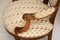 Antiker Französischer Salon Sessel aus geschnitztem Nussholz 11