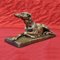Antike Art Deco Skulptur, Kleiner Windhundhund, Bronze des 20. Jh 1