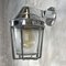 Industrielle Amerikanische Wandlampe aus Aluminiumguss mit prismatischem Glas von Appleton Electric 1