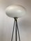 Lámpara de pie italiana de latón de Stilnovo, años 50, Imagen 11