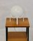 Lámpara de mesa esférica de vidrio opalino blanco, años 70, Imagen 13