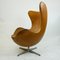 Egg chair nr. 3317 in pelle color cognac di Arne Jacobsen per Fritz Hansen, Immagine 8