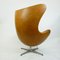 Cognacfarbener Modell 3317 Egg Chair von Arne Jacobsen für Fritz Hansen 5