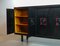 Credenza grande brutalista nera con accenti rossi, De Coene Style, Belgio, anni '60, Immagine 3