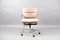 Sedia da scrivania EA 217 Mid-Century in metallo cromato e pelle di Charles & Ray Eames per Vitra, Germania, Immagine 1