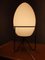 Lámpara Egg pequeña estilo Stilnovo de hierro y vidrio opalino, años 90, Imagen 6